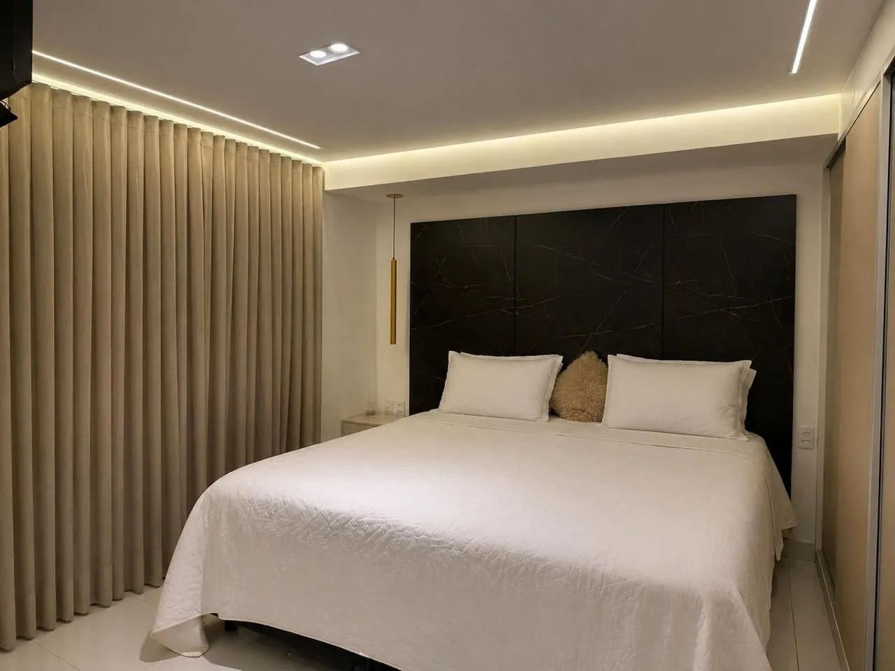 Квартира 120 м² з гардеробною та робочим місцем — photo 19