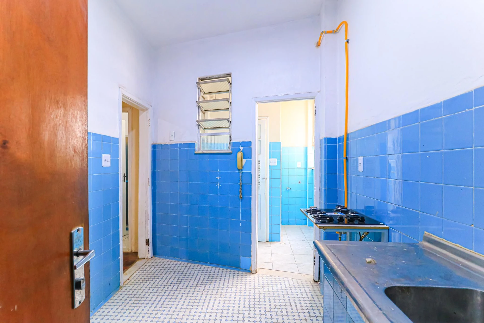 Apartamento de 2 dormitorios con cocina independiente — photo 2