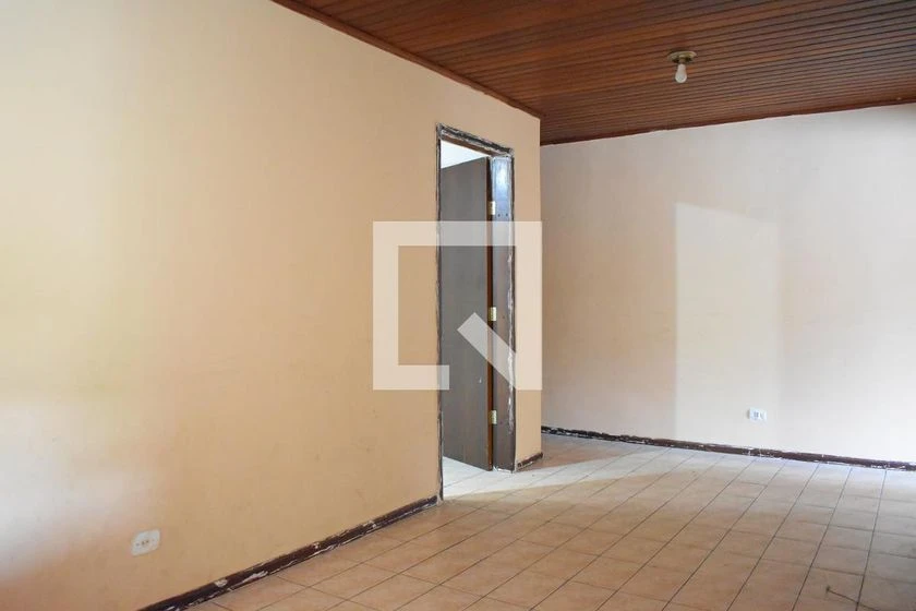 Unfurnished house with private garden and BBQ — photo 2