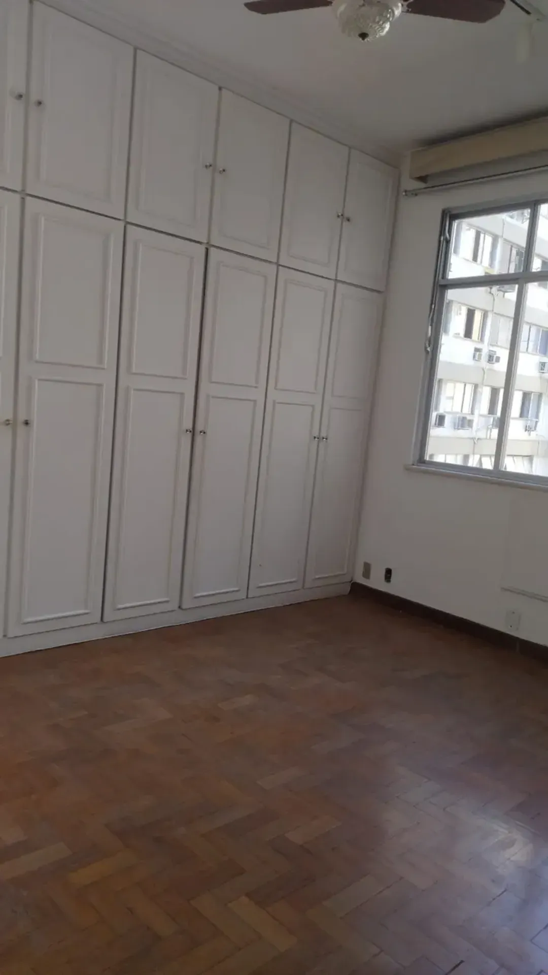 Apartamento de 189 m² com 3 quartos e ar-condicionado — photo 28