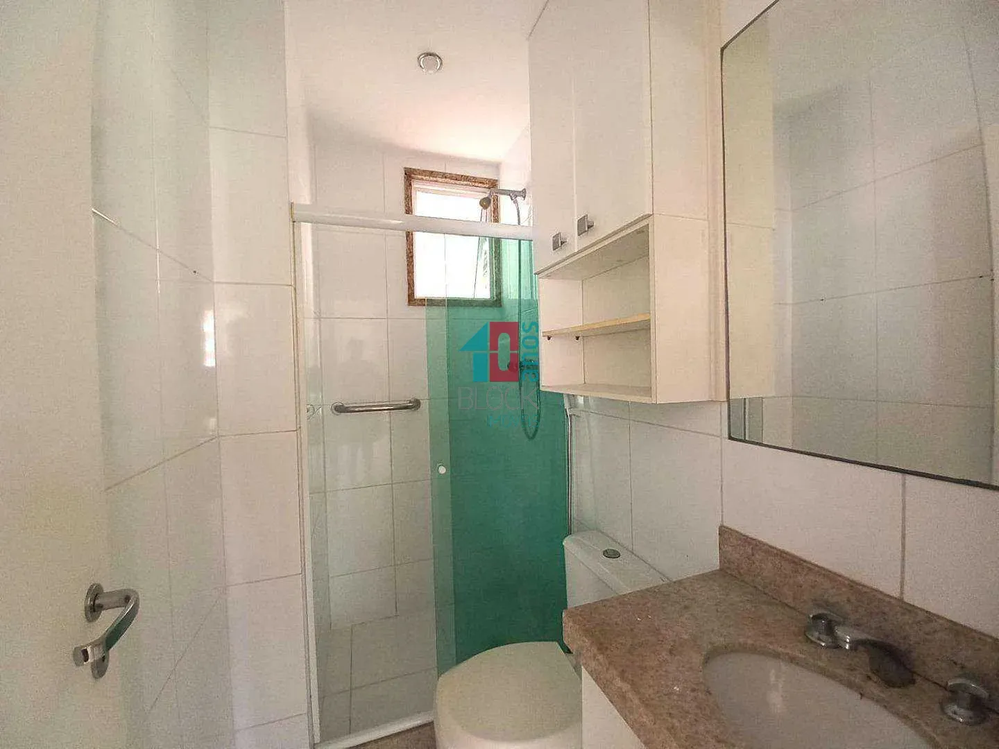 Home office in a 2-bedroom apartment, 84 m² — photo 11