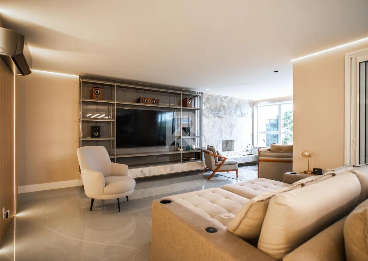 Apartment with 4 bedrooms, 255 m² and 4 parking spots — photo 8
