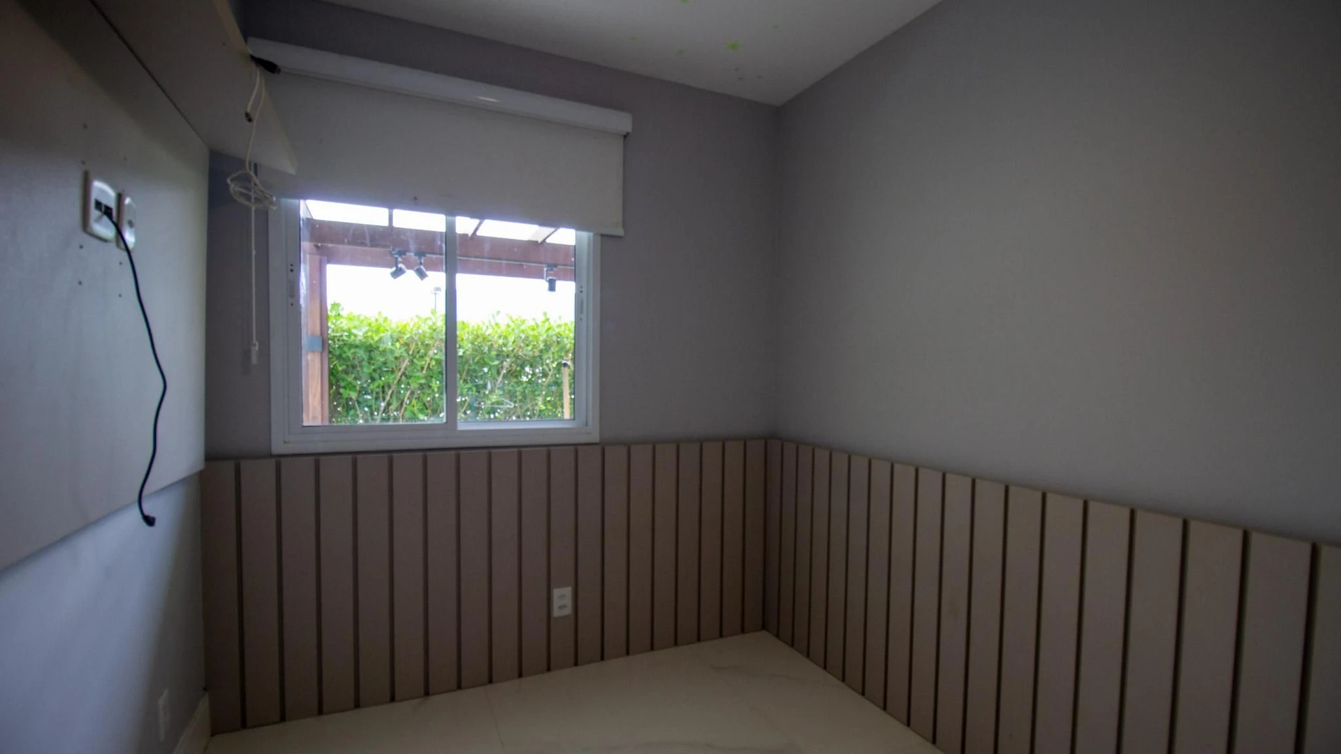 Casa de 3 dormitorios con balcón cerrado con vidrio — photo 22
