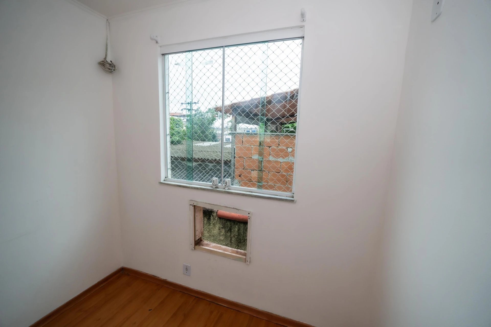 House, 70 m², with a glass-enclosed balcony — photo 22