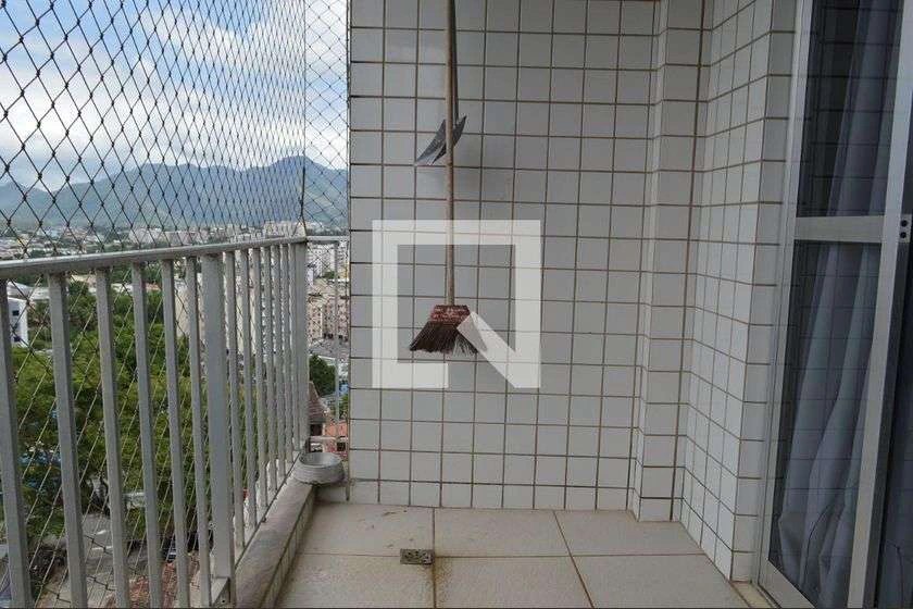 Rental apartment with 3 bedrooms and a balcony — photo 22