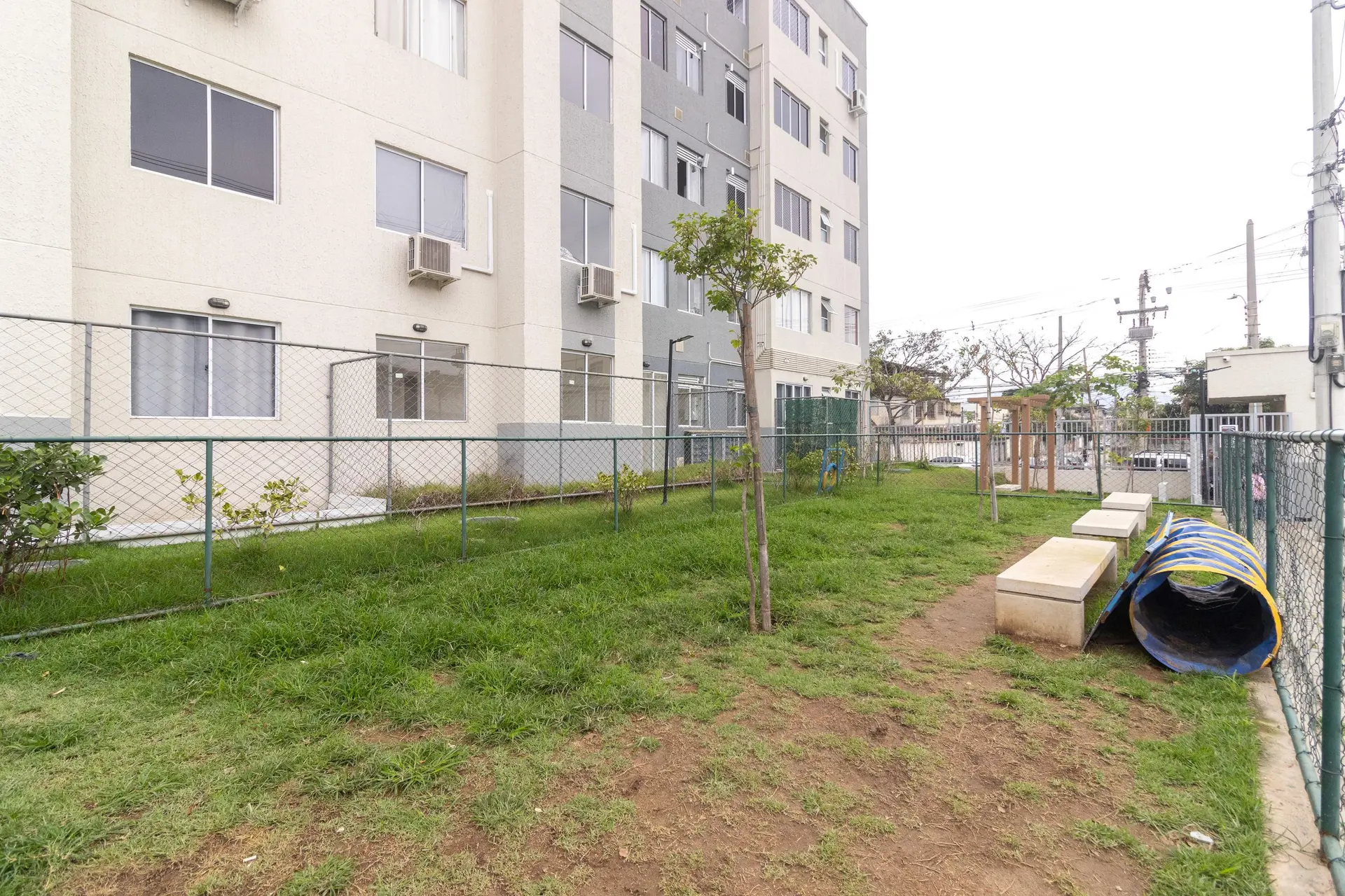 Apartamento com 2 quartos e piscina no condomínio — photo 6