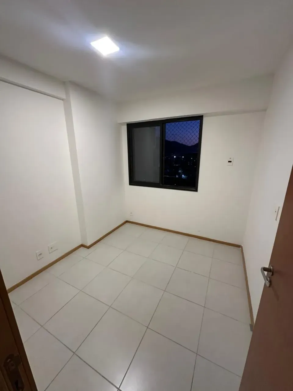 1-bedroom apartment with open-plan kitchen and 43 m² — photo 9