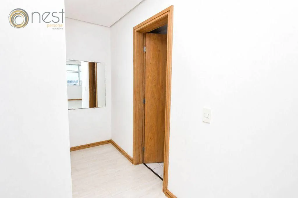 1-bedroom apartment with a washing machine and 65 m² — photo 25