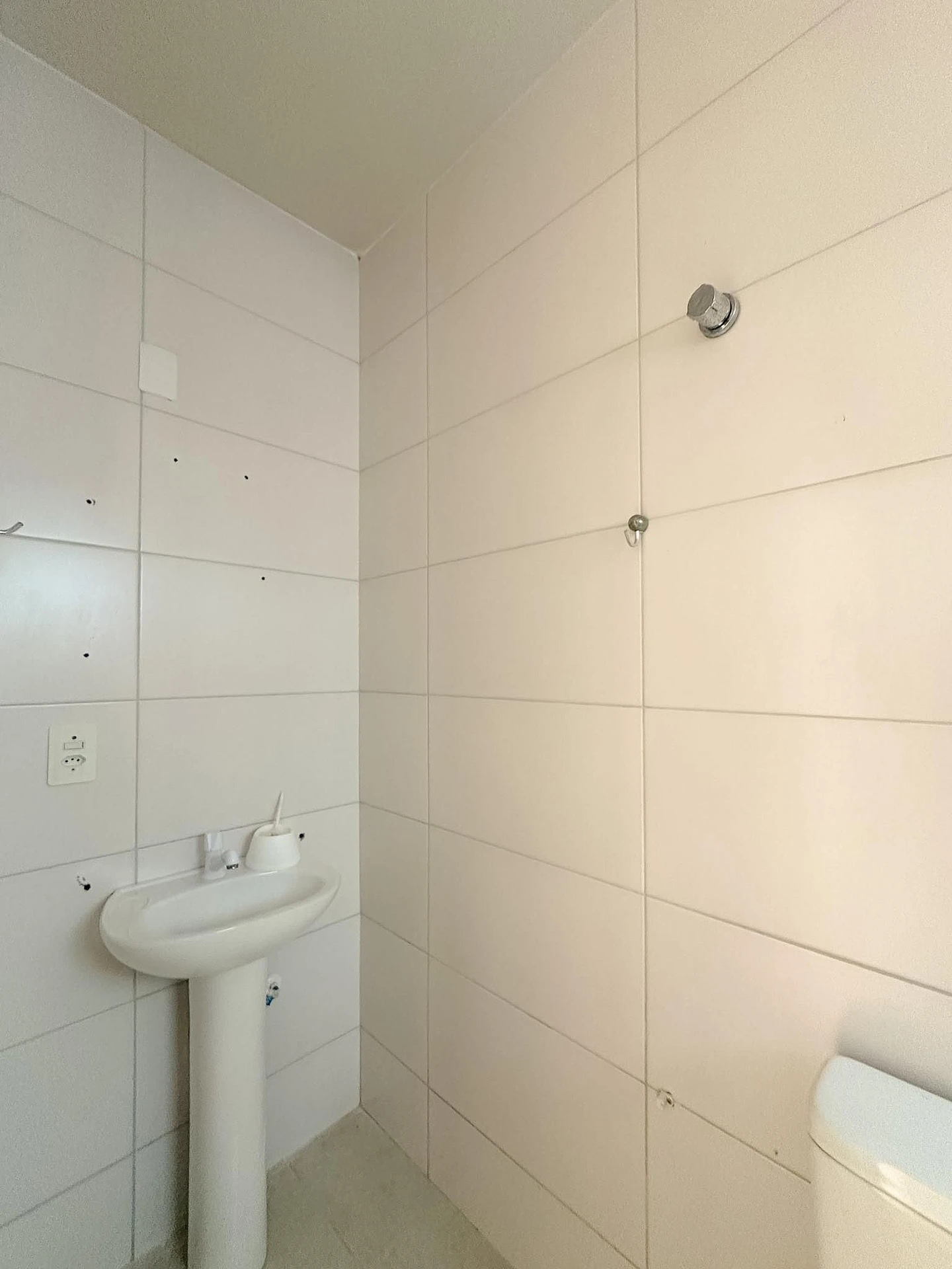 One-bedroom, 30 m² apartment in Florianópolis — photo 17