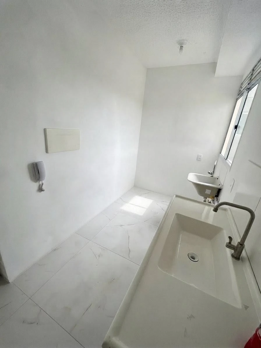Unfurnished apartment with no parking, 2 bedrooms — photo 2