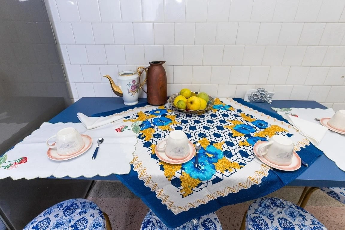 Furnished apartment, 97 m², with a bathtub — photo 62