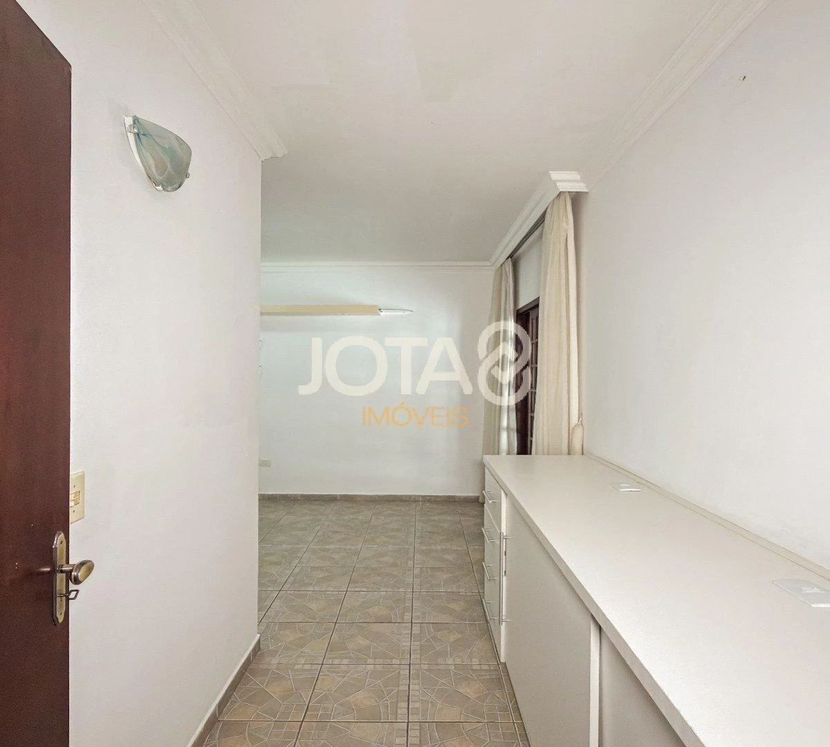 Ванна та 3 спальні: будинок 300 м² — photo 5
