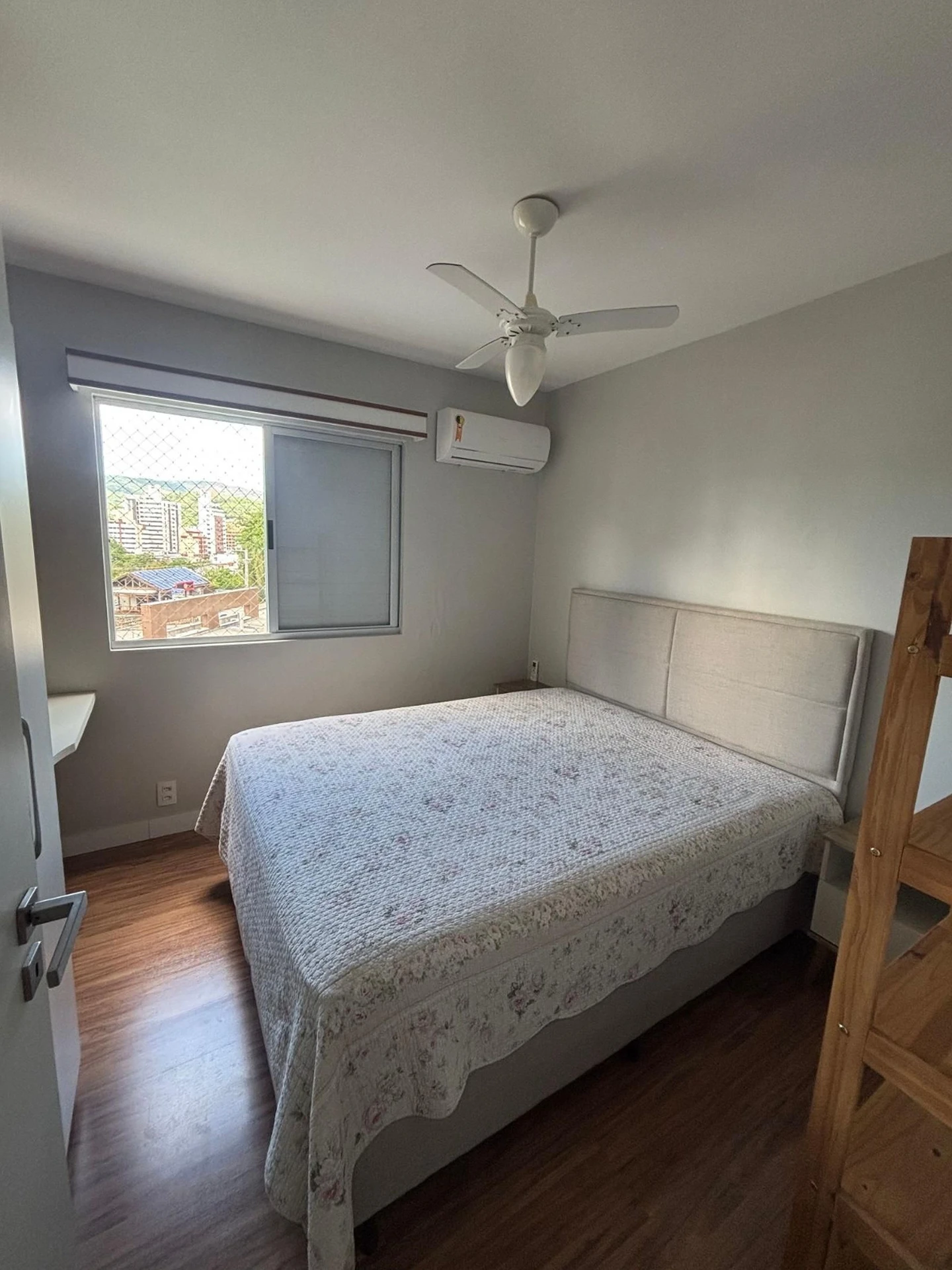 3-bedroom apartment with floor-to-ceiling windows — photo 11