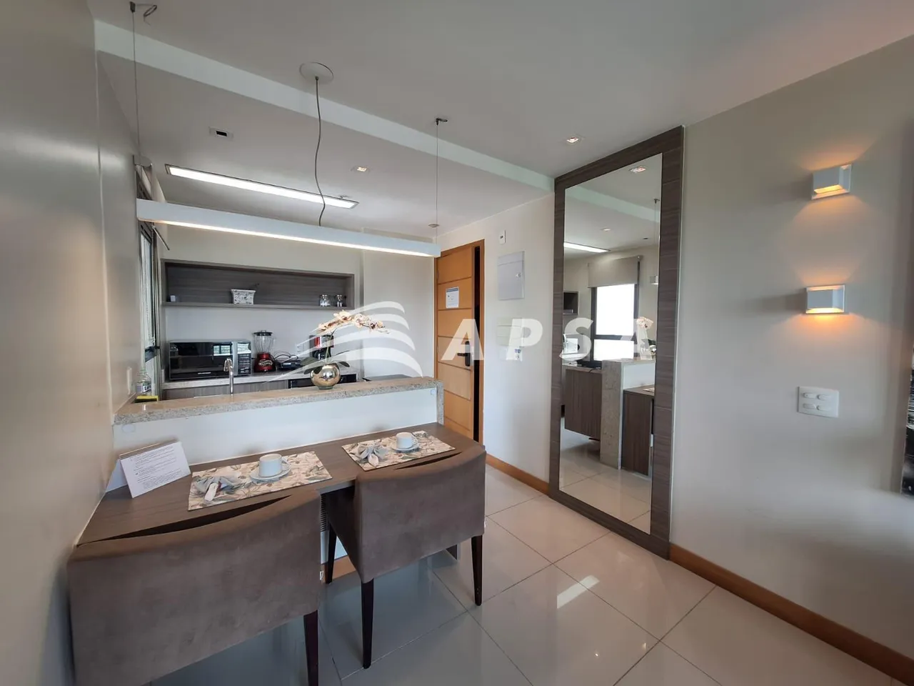 Apartamento mobiliado com cozinha integrada e ar-condicionado — photo 8
