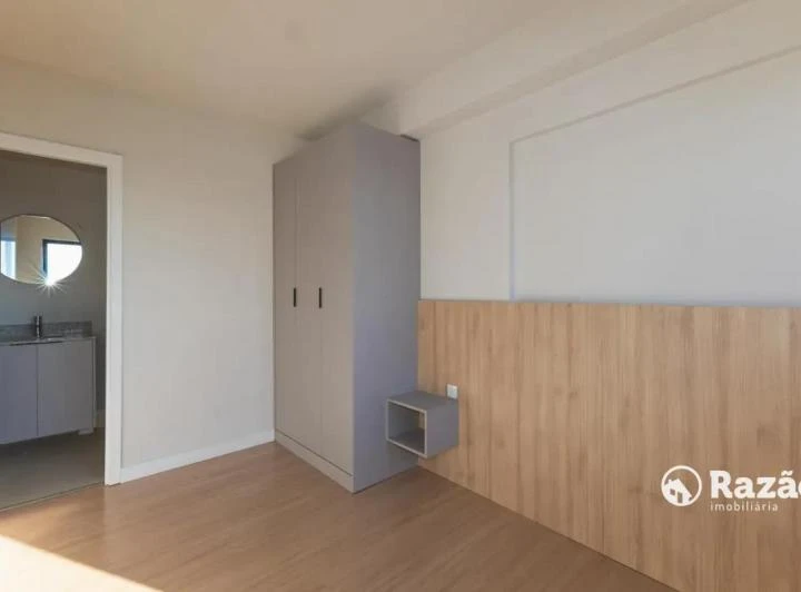 Furnished 61 m² apartment with 1 bedroom and 1 bathroom — photo 4