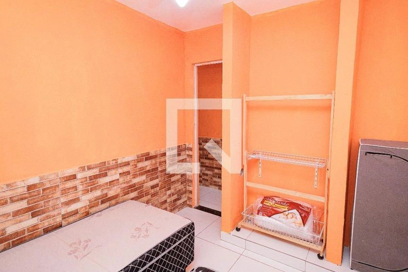 Furnished house with a pool and 3 bedrooms — photo 17