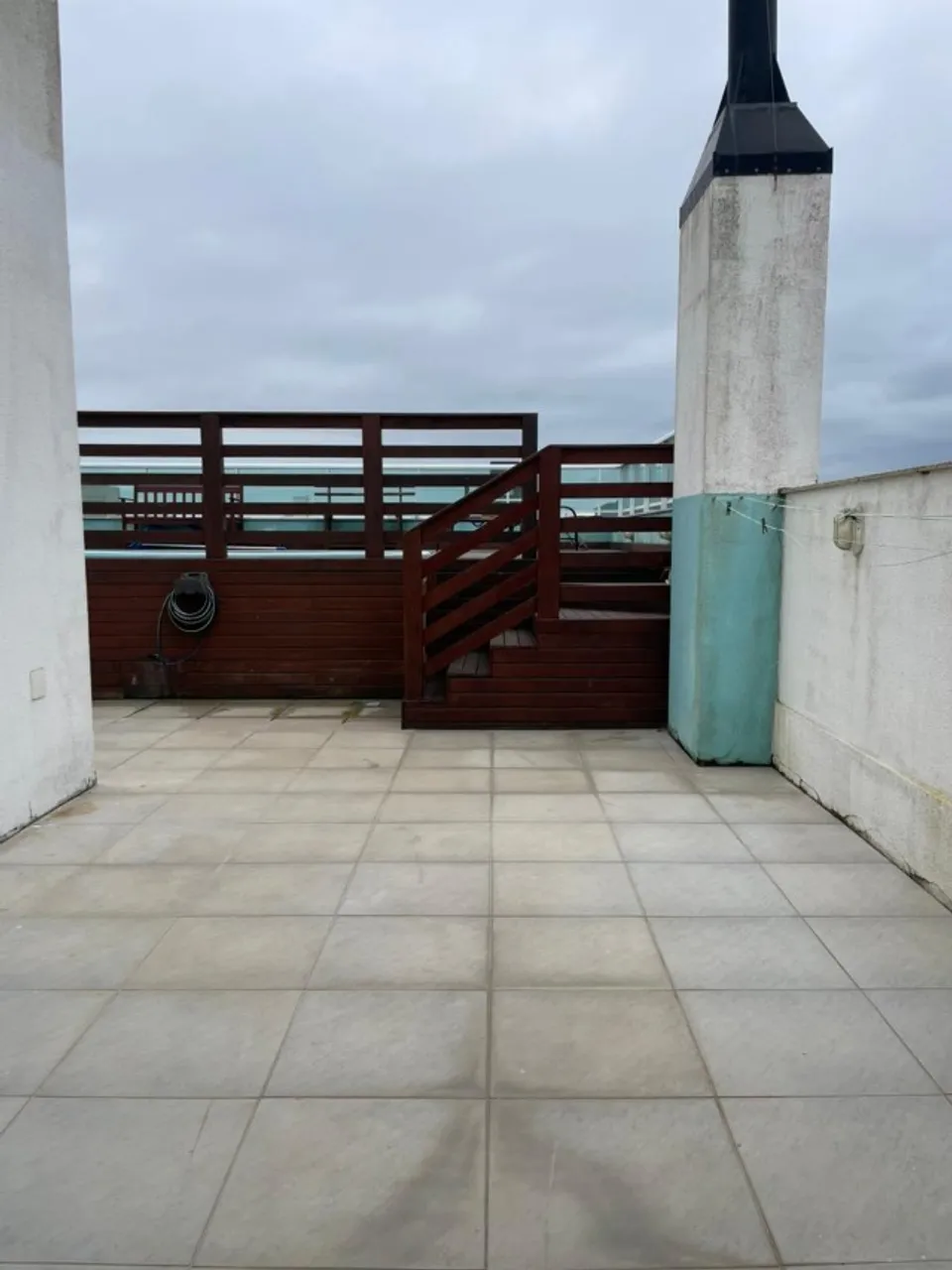 3-bedroom apartment in a building with a pool — photo 16