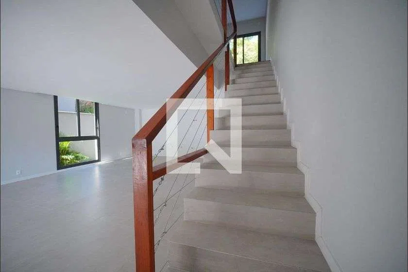 House for rent with 3 en-suite bedrooms and 4 baths — photo 12