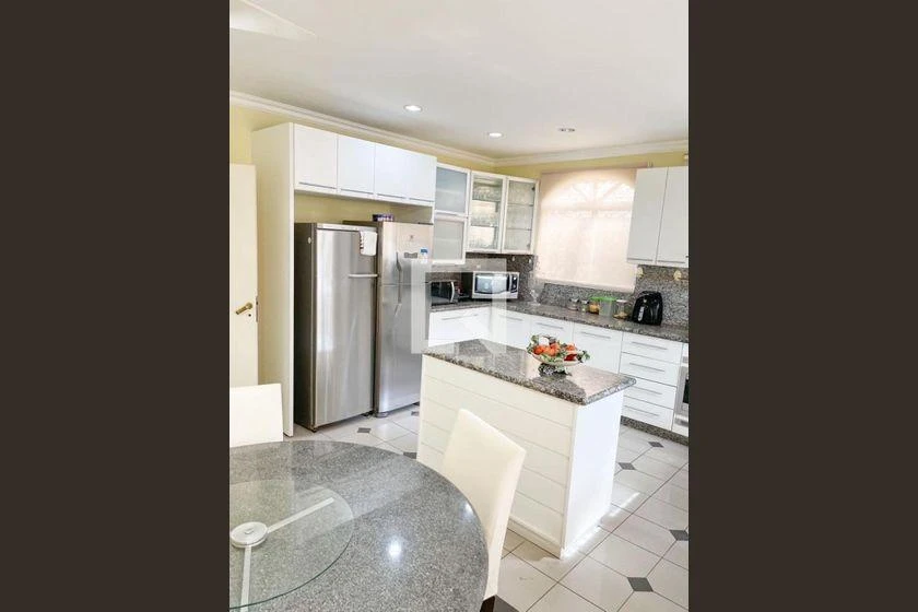 Furnished house with 5 bedrooms and a gas stove — photo 11
