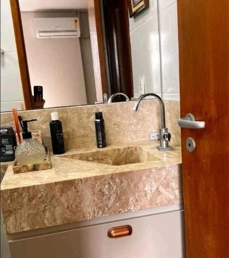 102 m² apartment with 2 bedrooms and 1 parking spot — photo 4