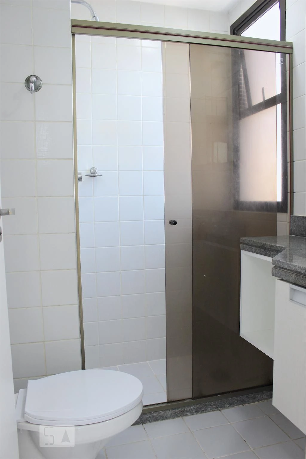 2-bedroom apartment with a water view — photo 10