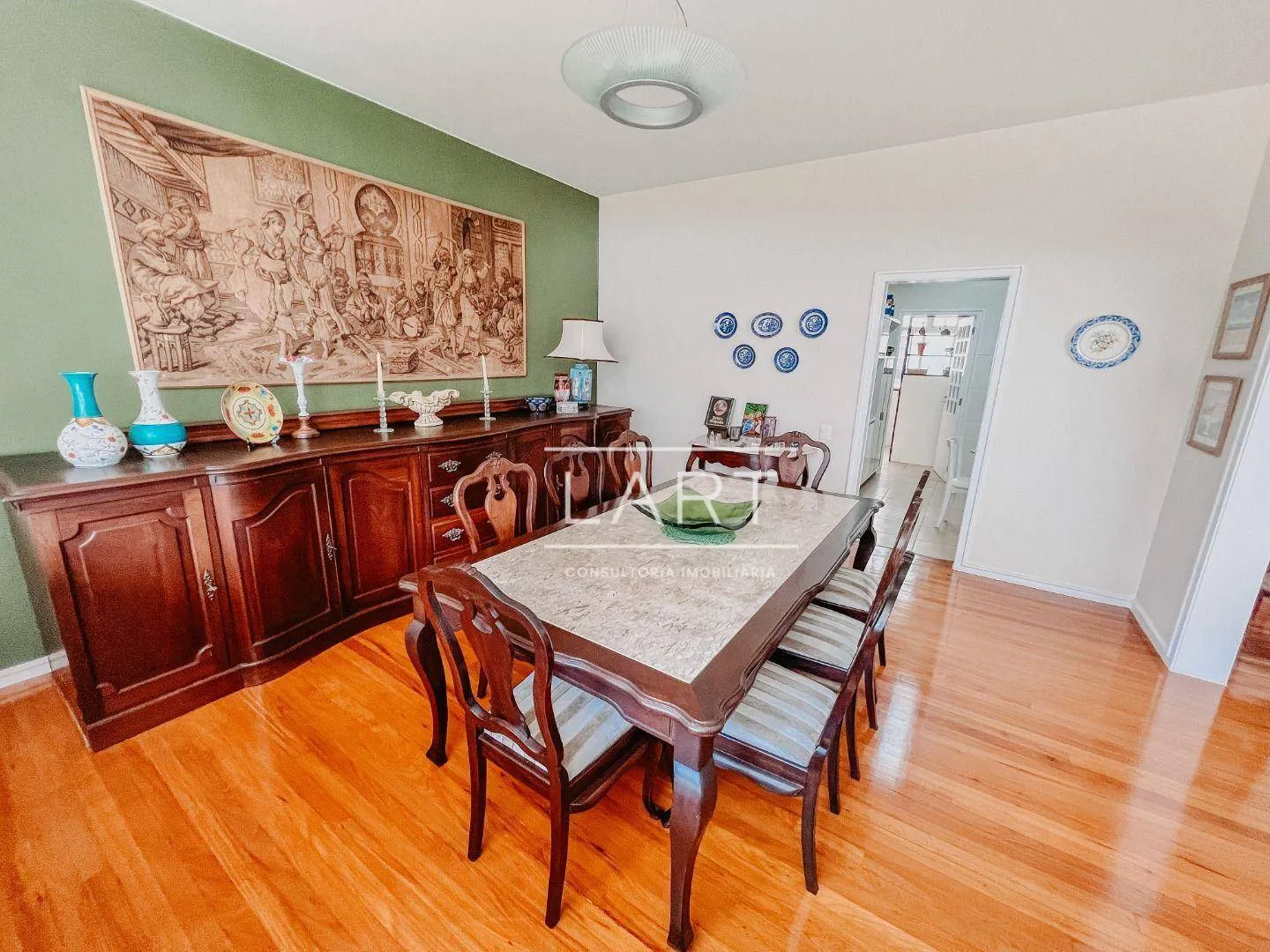 Home office in a 3-bedroom apartment, 160 m² — photo 14