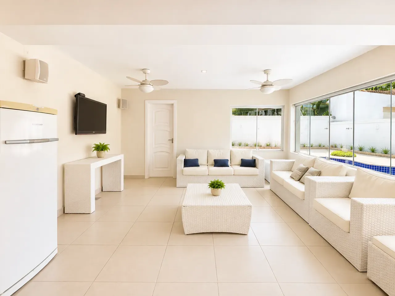 Furnished house with 4 bedrooms and 4 bathrooms — photo 16