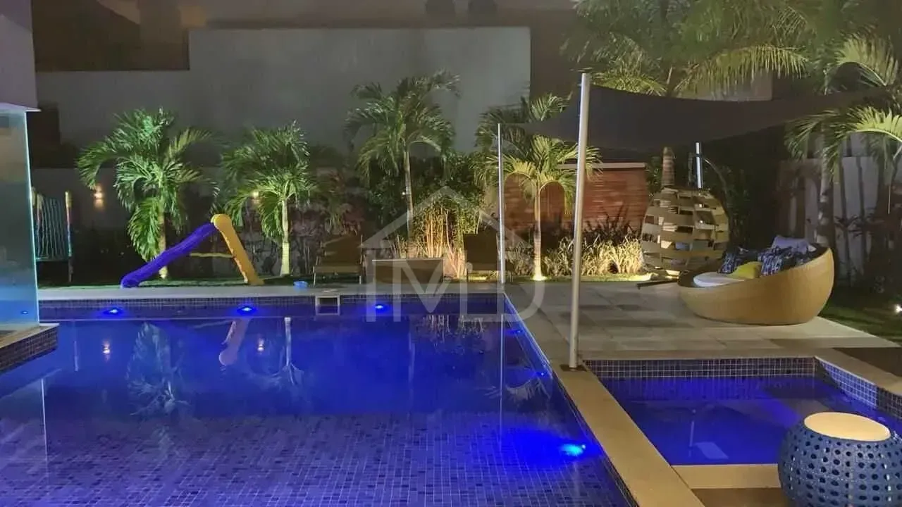 Casa mobiliada 600 m² com 4 suítes e churrasqueira na varanda — photo 4