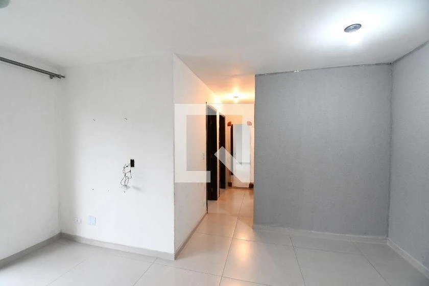 3-bedroom apartment with a grill on the balcony in Curitiba — photo 25