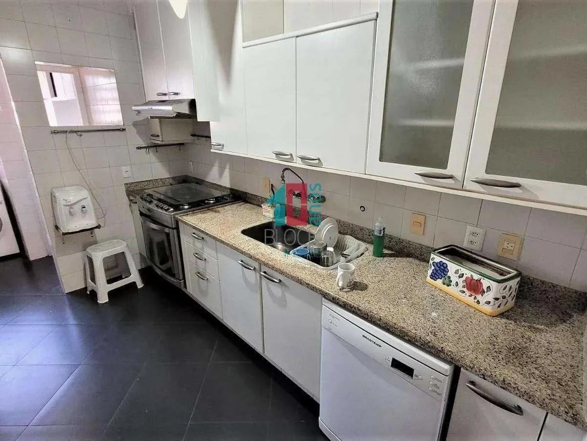 Furnished apartment, 170 m², with a home office — photo 11