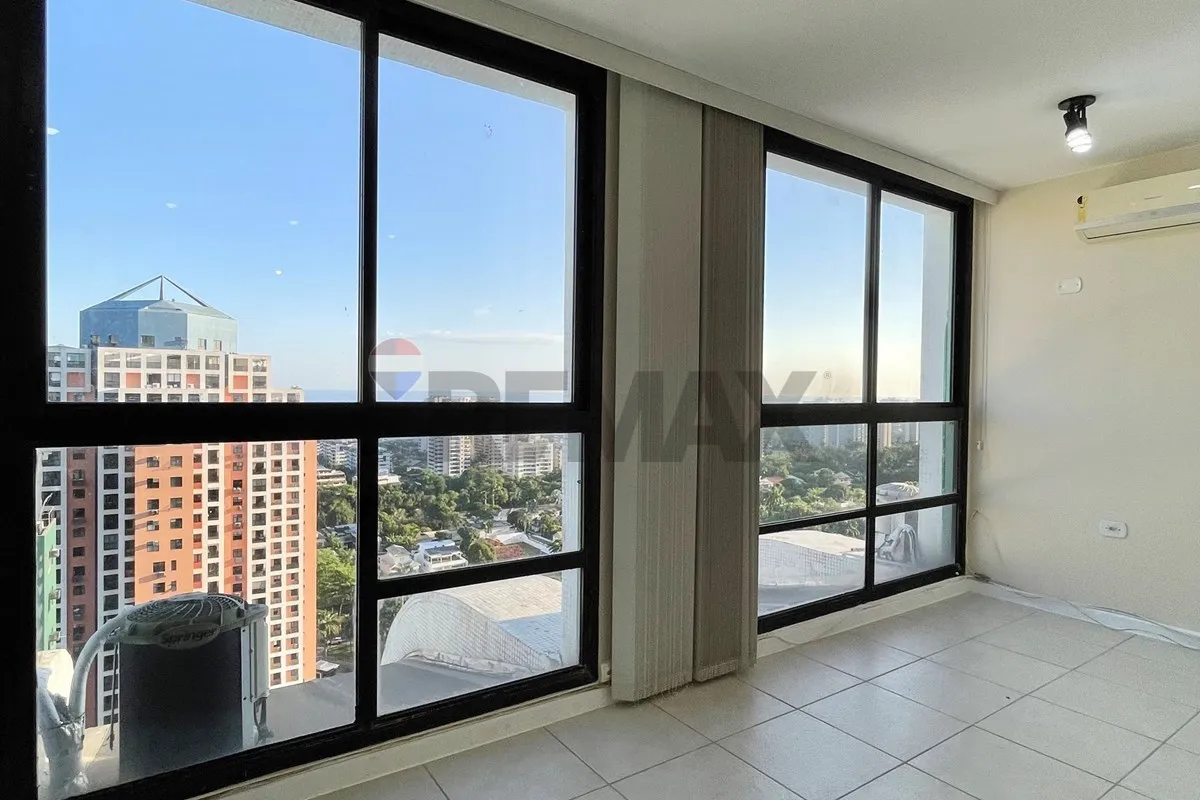 Duplex penthouse with 3 en-suite bedrooms and 200 m² — photo 3
