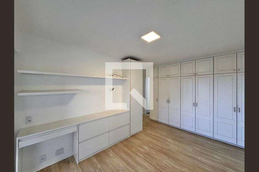 Apartamento de 172 m² com 4 quartos e 2 vagas — photo 17