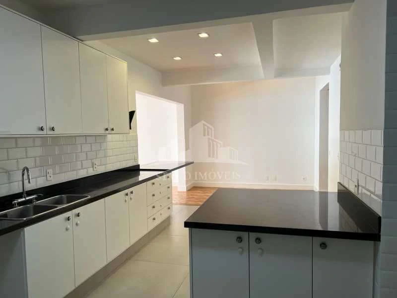 3-bedroom apartment with 1 en-suite bathroom and 300 m² — photo 19