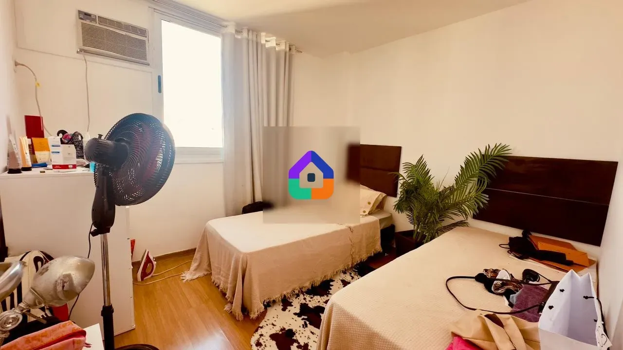 Apartamento com 4 quartos e varanda fechada de vidro — photo 24