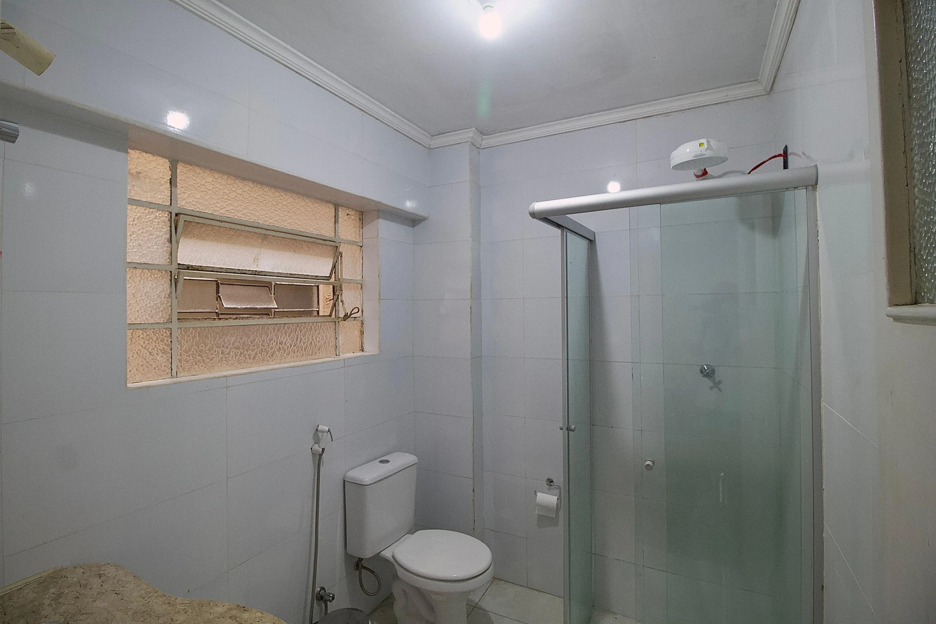 Wood or laminate floors in a 2-bedroom apartment, 72 m² — photo 9