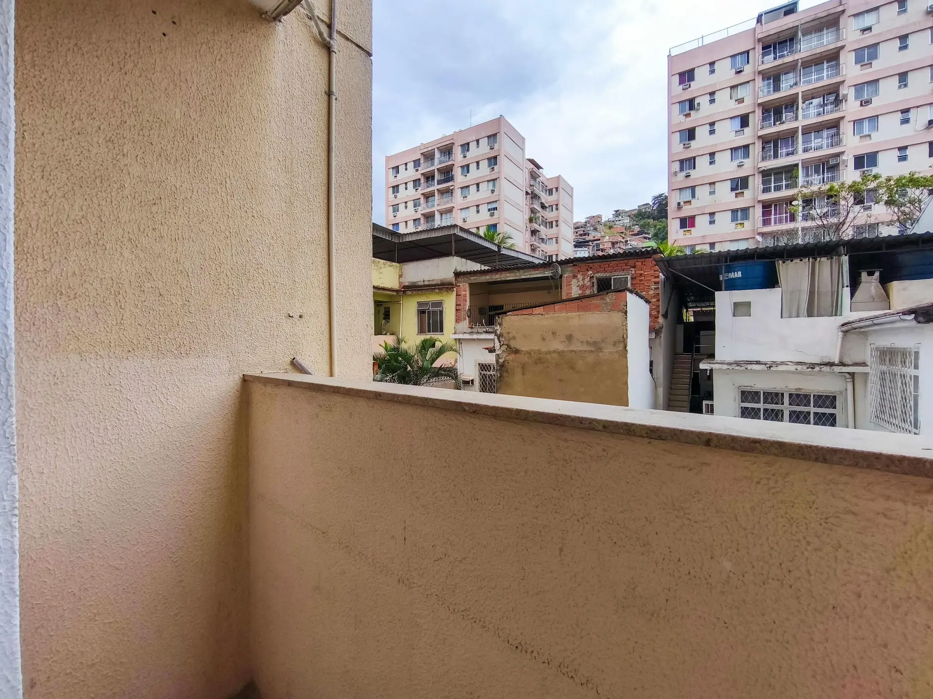 Apartamento de 2 quartos em condomínio com piscina — photo 29