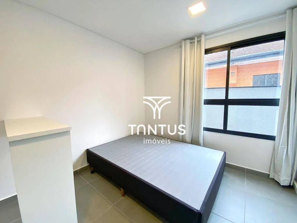Furnished 19 m² studio with 1 bedroom and 1 bathroom — photo 3