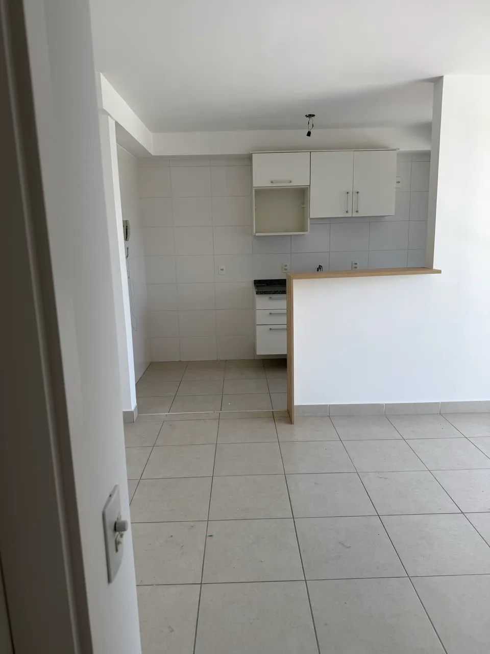 2-bedroom apartment with open-plan kitchen — photo 6