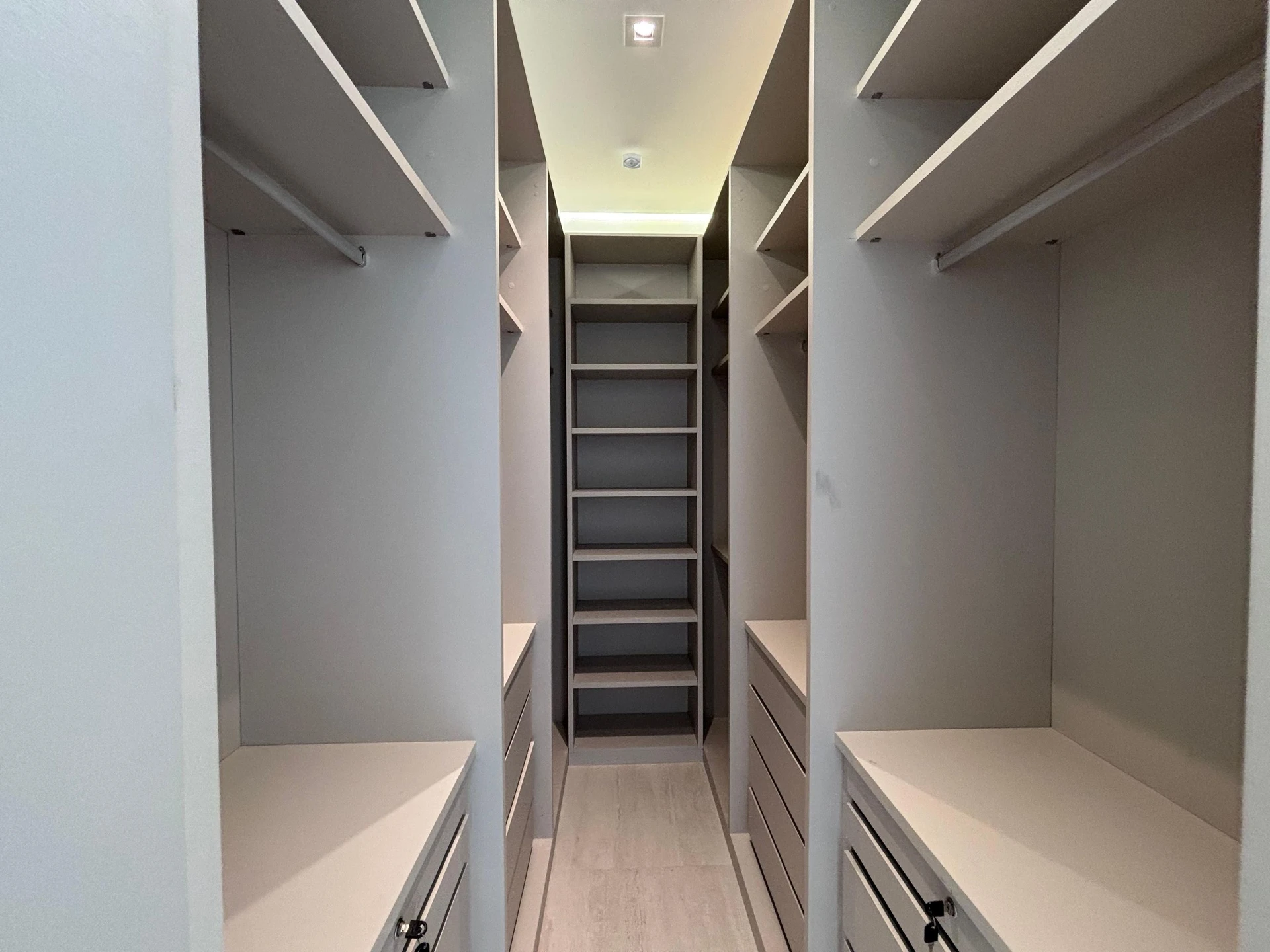 Apartamento com 4 suítes e varanda, 3 vagas — photo 16
