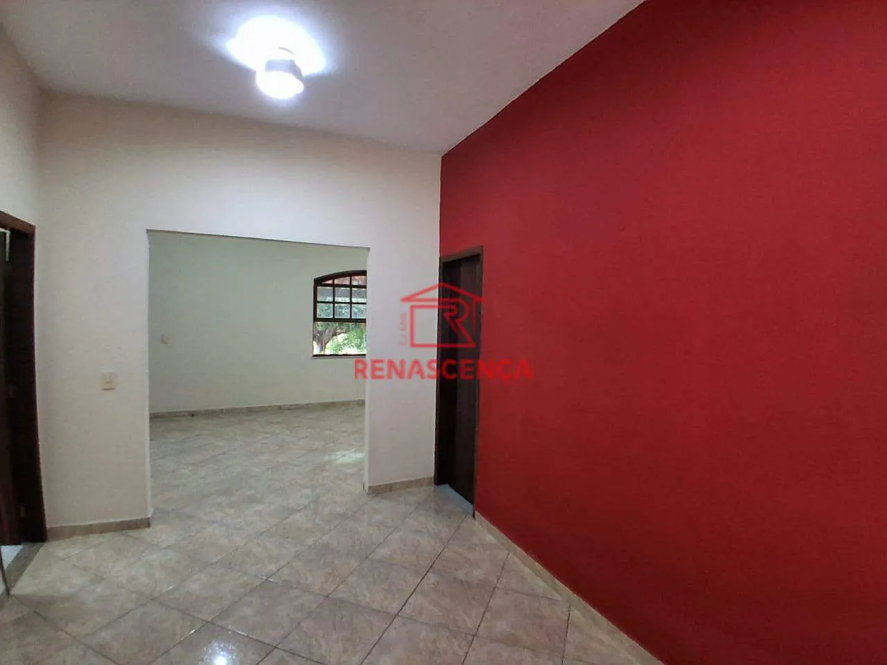 3-bedroom house, all with their own bathrooms, 329 m² — photo 13