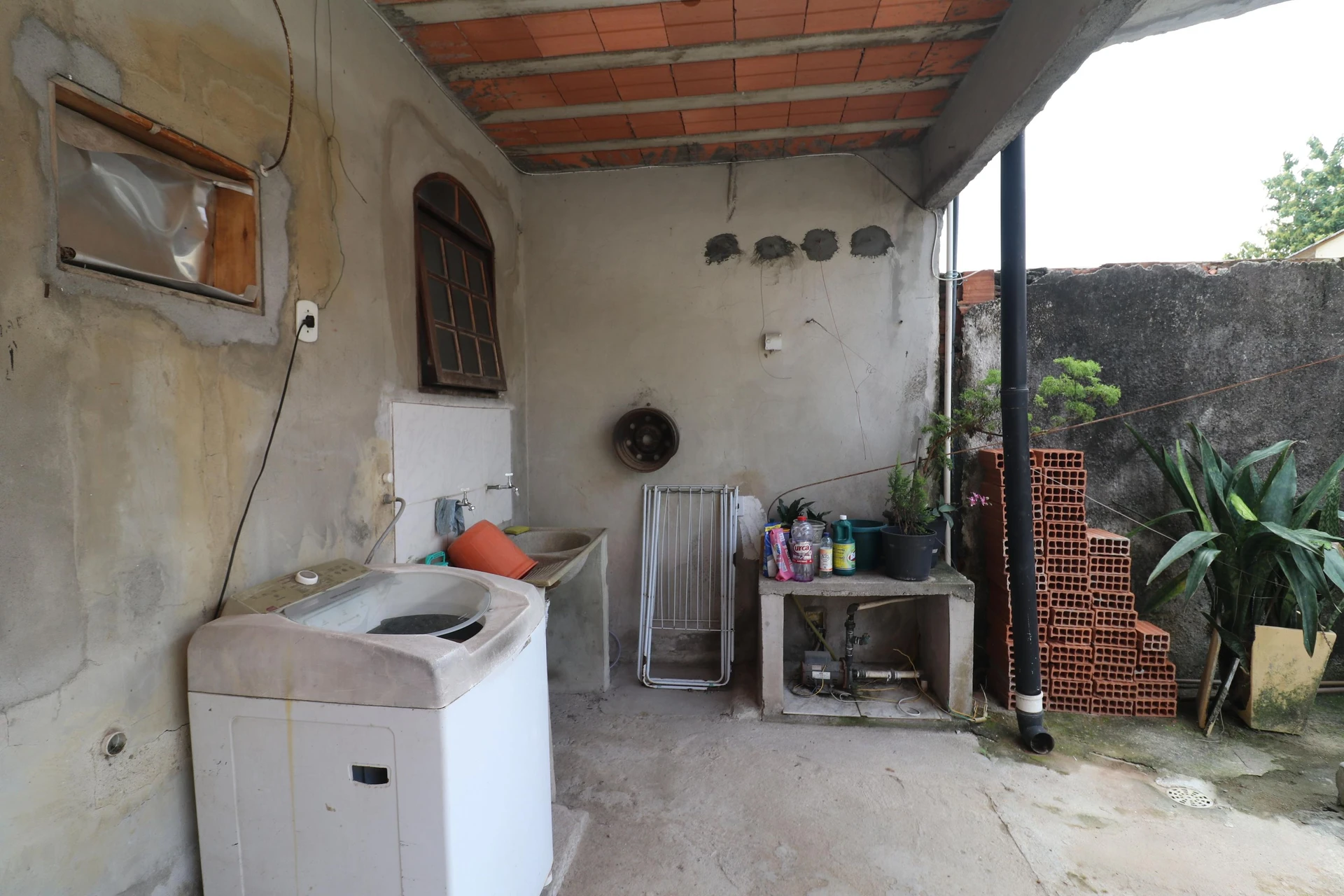 House with 4 suites and 3 parking spaces with private garden — photo 47