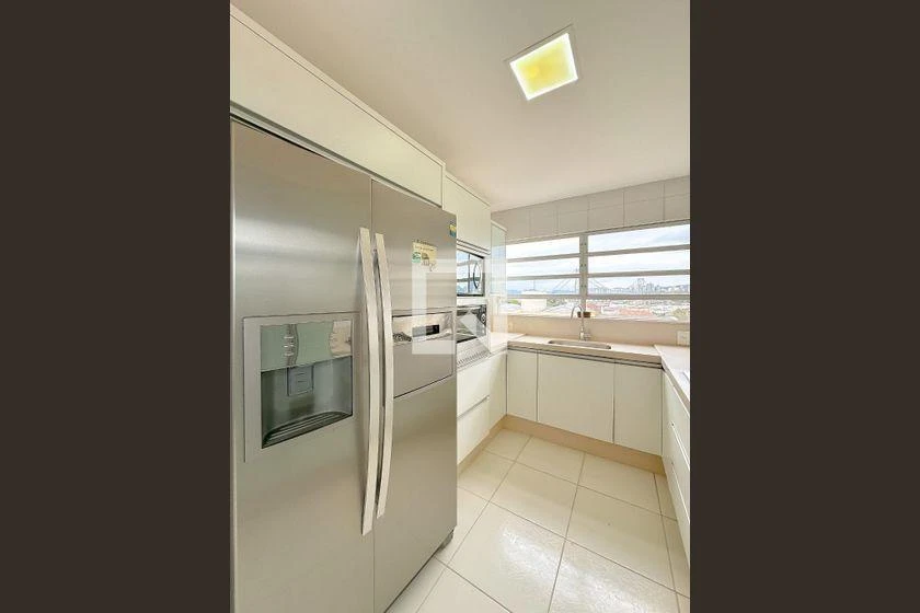 Furnished house, 250 m², with a bathtub — photo 6