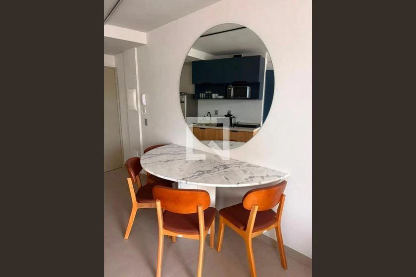 Apartamento mobiliado de 1 quarto com cozinha integrada — photo 7