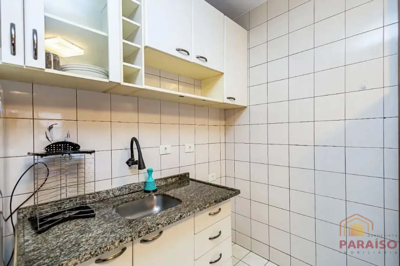 Studio with 1 bedroom, 1 bathroom and a 34 m² compact kitchen — photo 7
