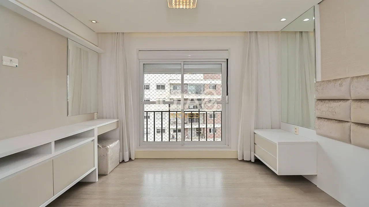 Apartment with 4 bedrooms and a private BBQ — photo 15