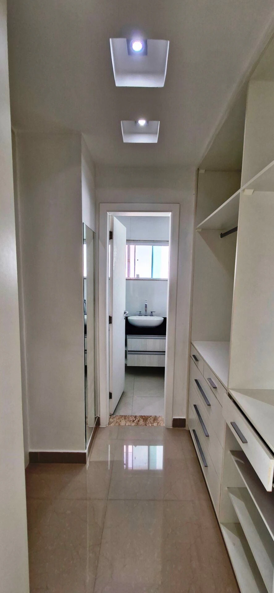 Casa mobiliada com 3 dormitórios e 526 m² — photo 17