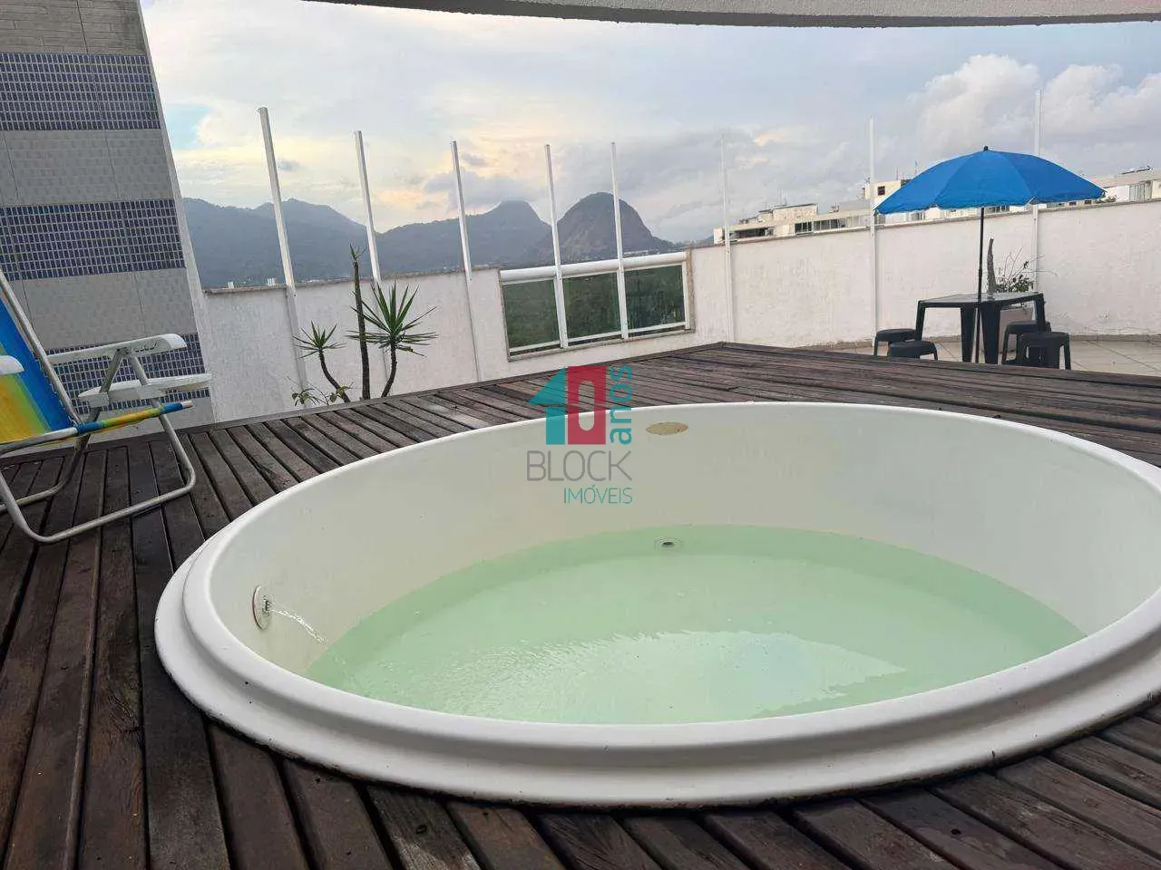 Apartamento mobiliado com 4 quartos e 2 banheiros — photo 13