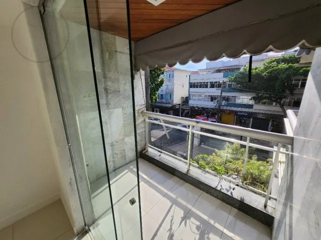 2-bedroom apartment with 2 bathrooms and glass balcony — photo 6