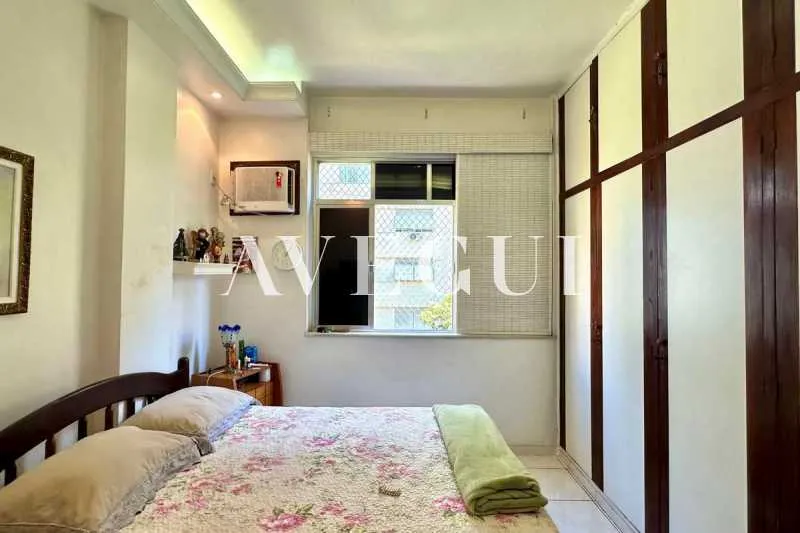 Residential apartment with 2 bedrooms and a closed kitchen — photo 11