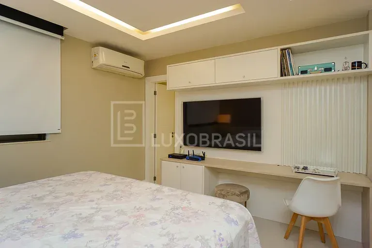 Apartamento amueblado de 360 m² con 4 suites y 6 baños — photo 60